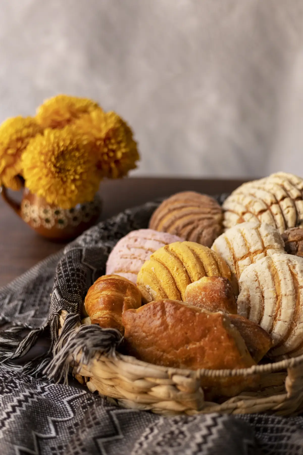 Colorful display of Mexican pan dulce